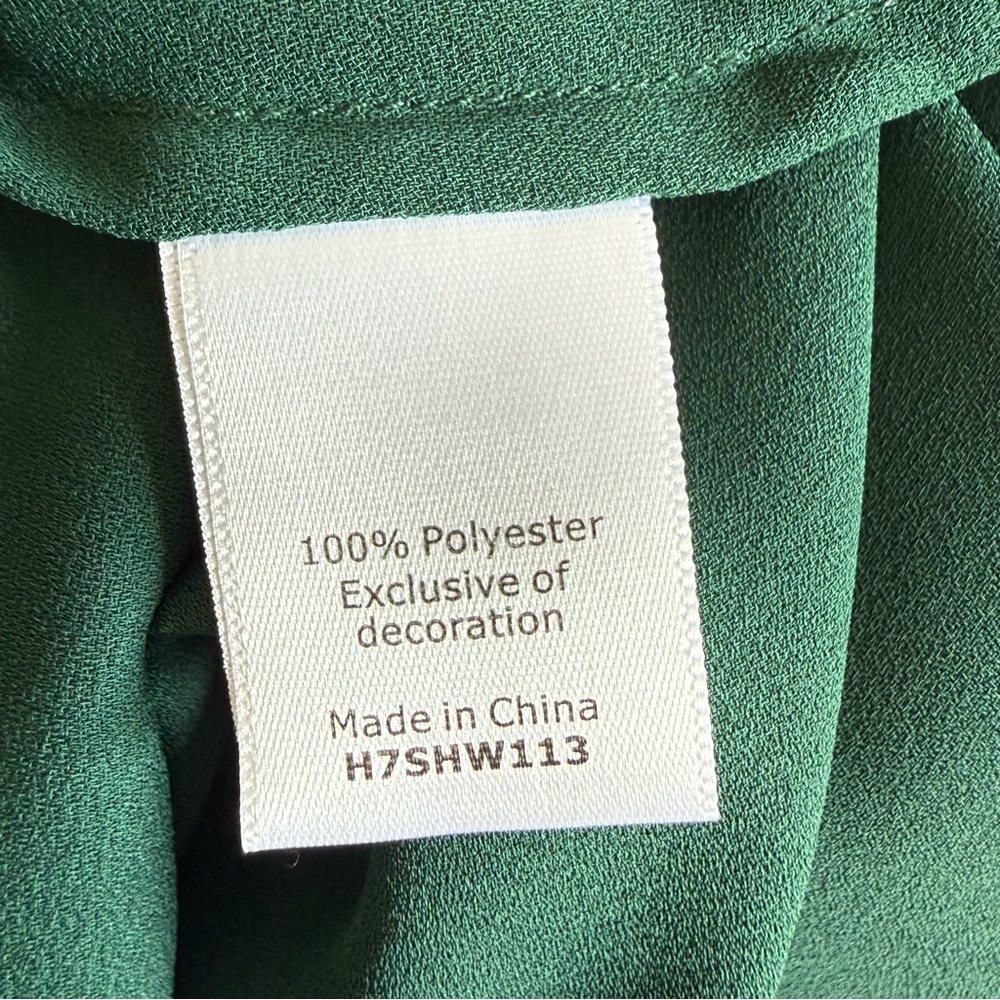 41 Hawthorn Green V-Neck Sheer Lightweight Sleeveless Blouse Feminine - Picture 9 of 11